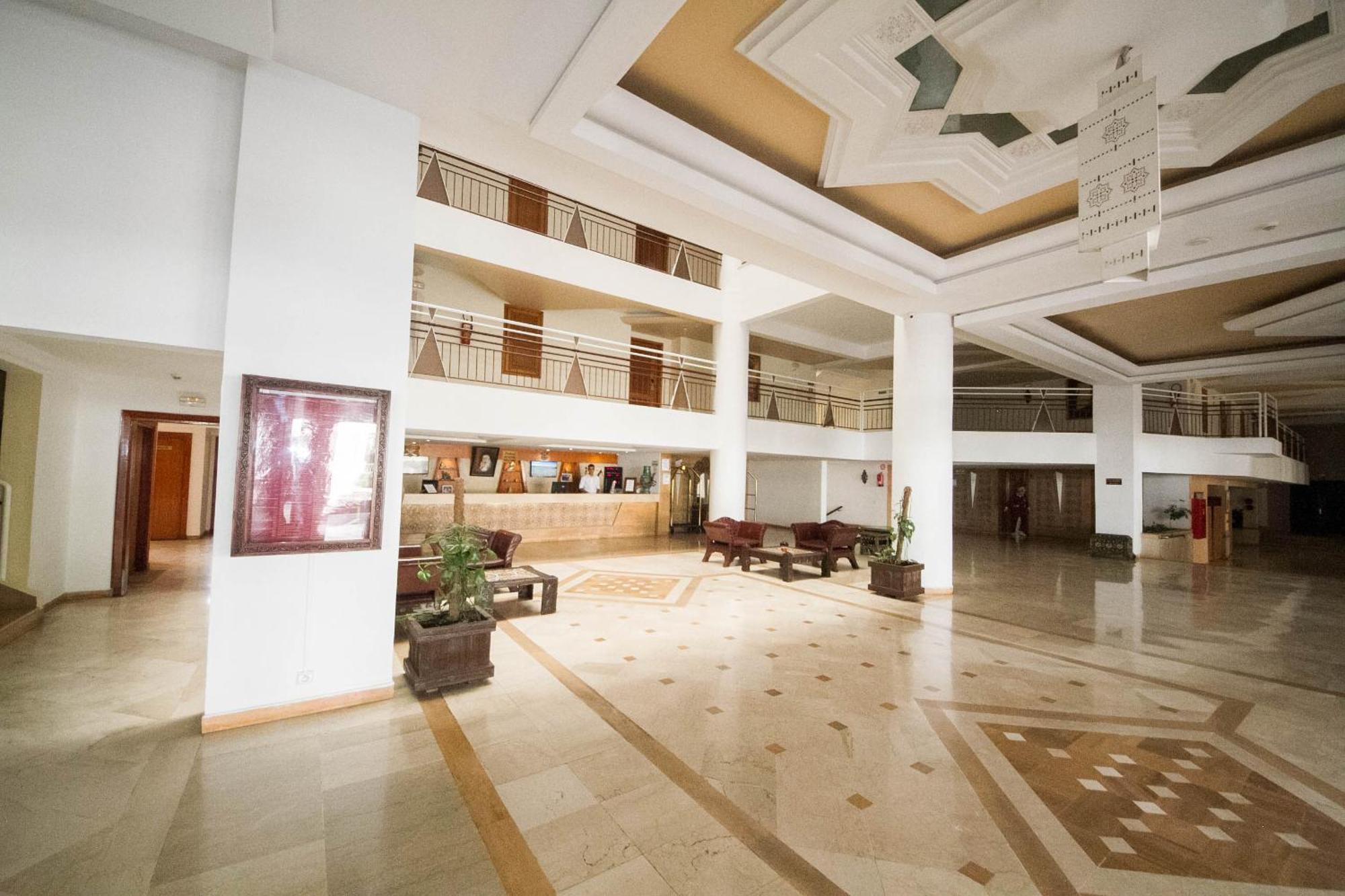 Appart'Hotel Intouriste Agadir Exterior photo