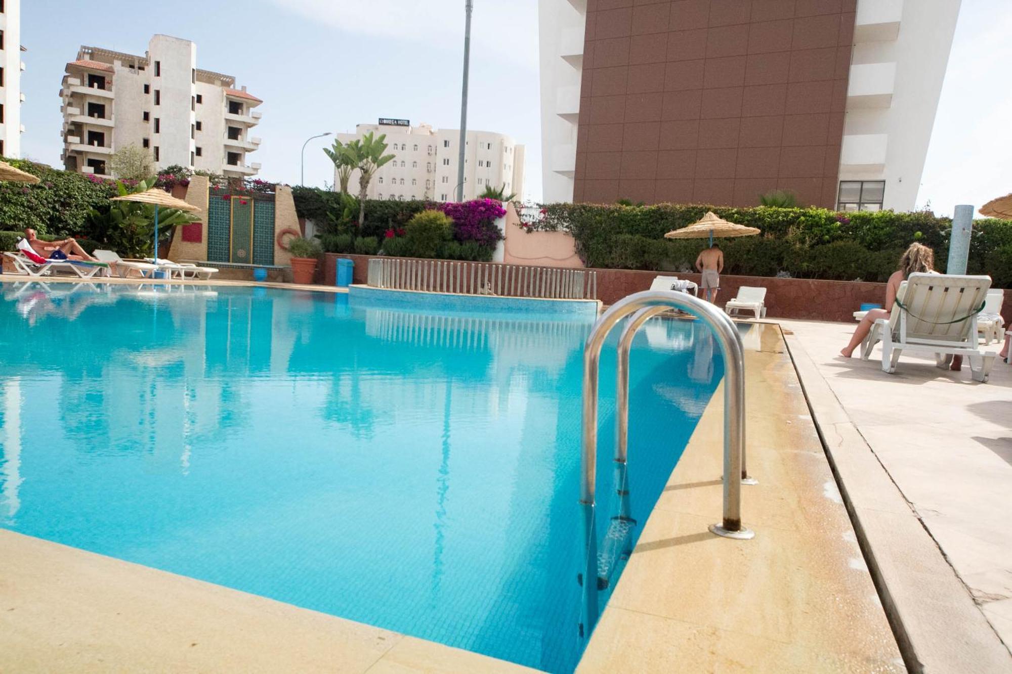Appart'Hotel Intouriste Agadir Exterior photo