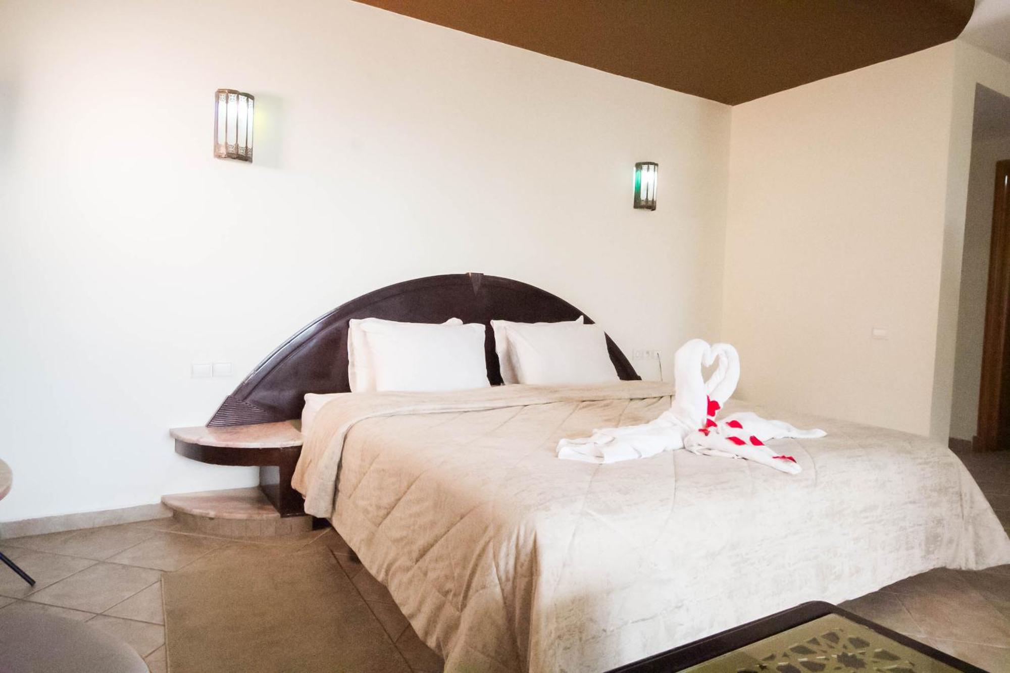 Appart'Hotel Intouriste Agadir Exterior photo