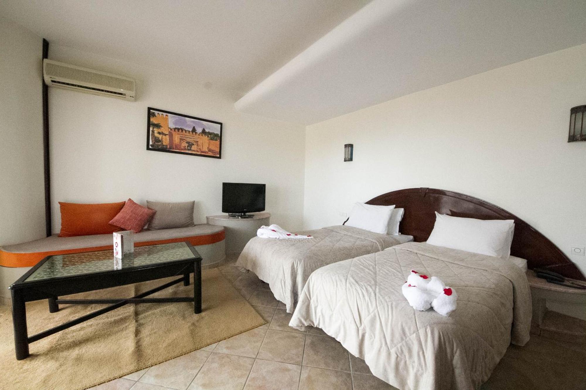 Appart'Hotel Intouriste Agadir Exterior photo